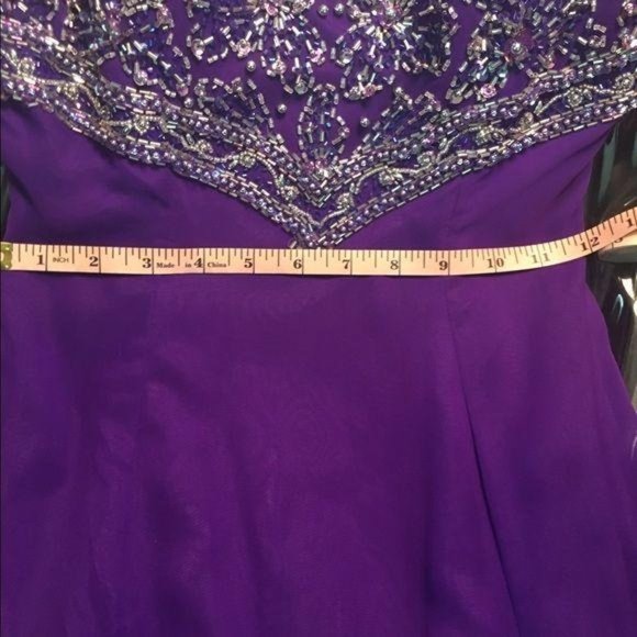 Vintage Purple beaded formal gown. Size 4 - Picture 6 of 10
